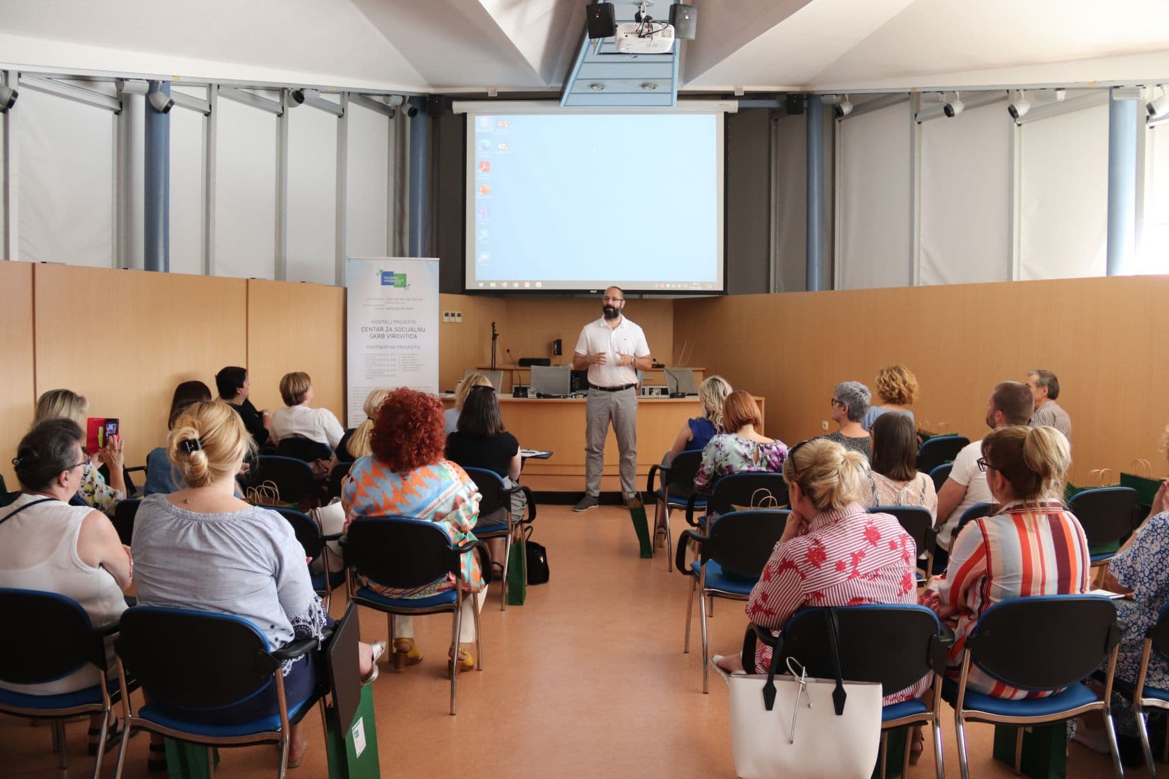 Stariji sugrađani na konferenciji 'Socijalne usluge 65+': 'Ne smijemo zaboraviti na ljude'