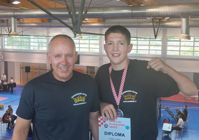 Srebrnu medalju osvojio je Ivano Jurić na Prvenstvu Hrvatske u kickboxingu  