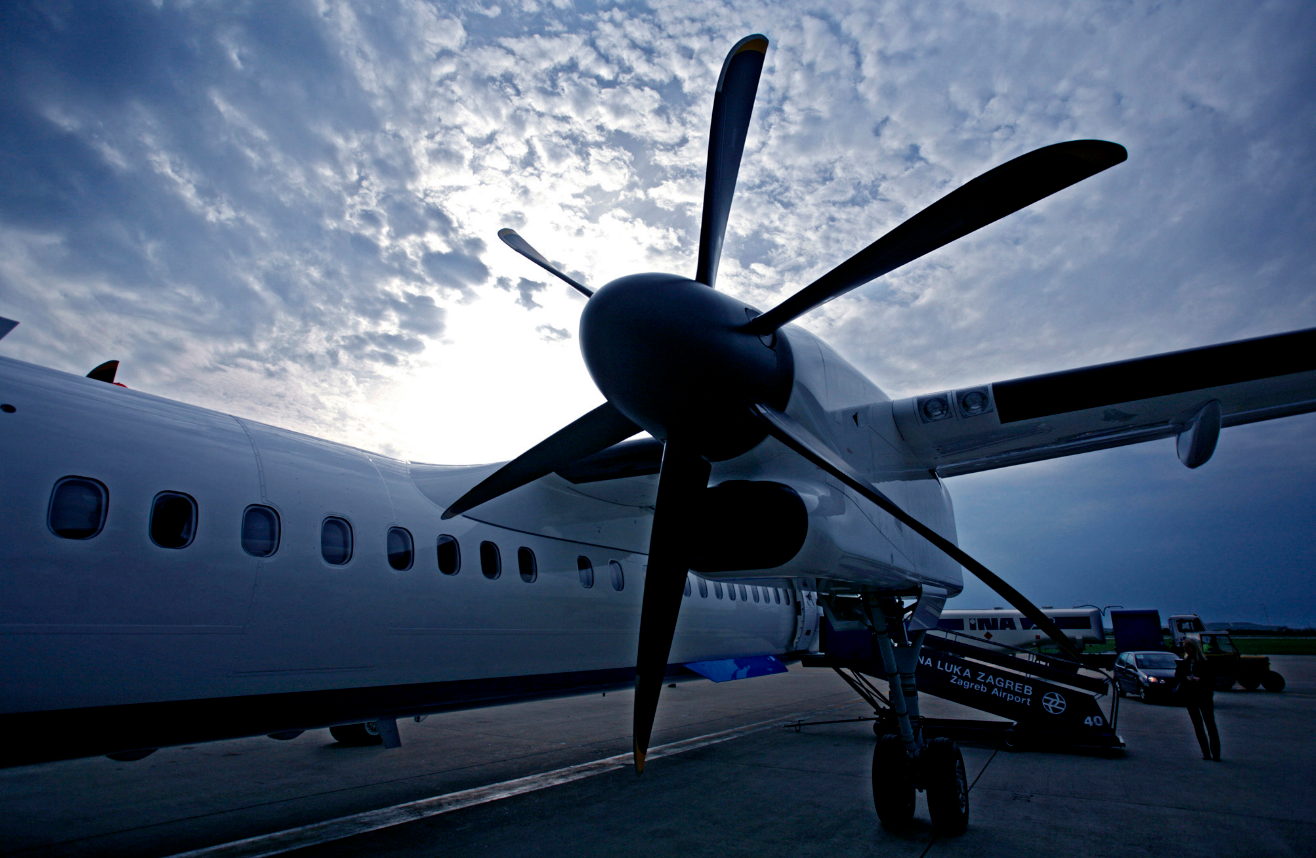 Sud EU-a: Treba ograničiti prikupljanje podataka o putnicima u avioprometu 