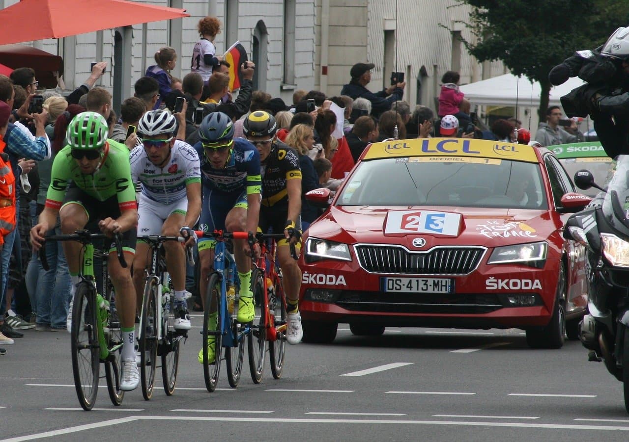 Hospitalizirano dijete koje je na Tour de France udario automobil 
