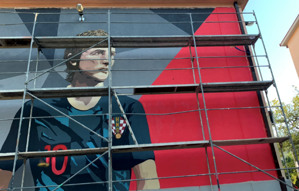 Mural Luke Modrića oslikan na Sveučilištu u Mostaru 