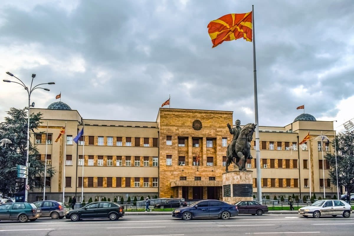 Trudnice i stariji od 60 u Sjevernoj Makedoniji zbog vrućina ne moraju na posao