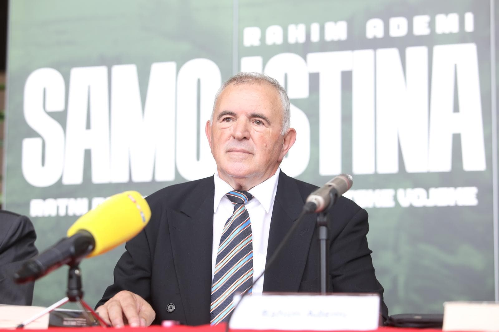General Ademi predstavlja u Kninu svoj ratni dnevnik