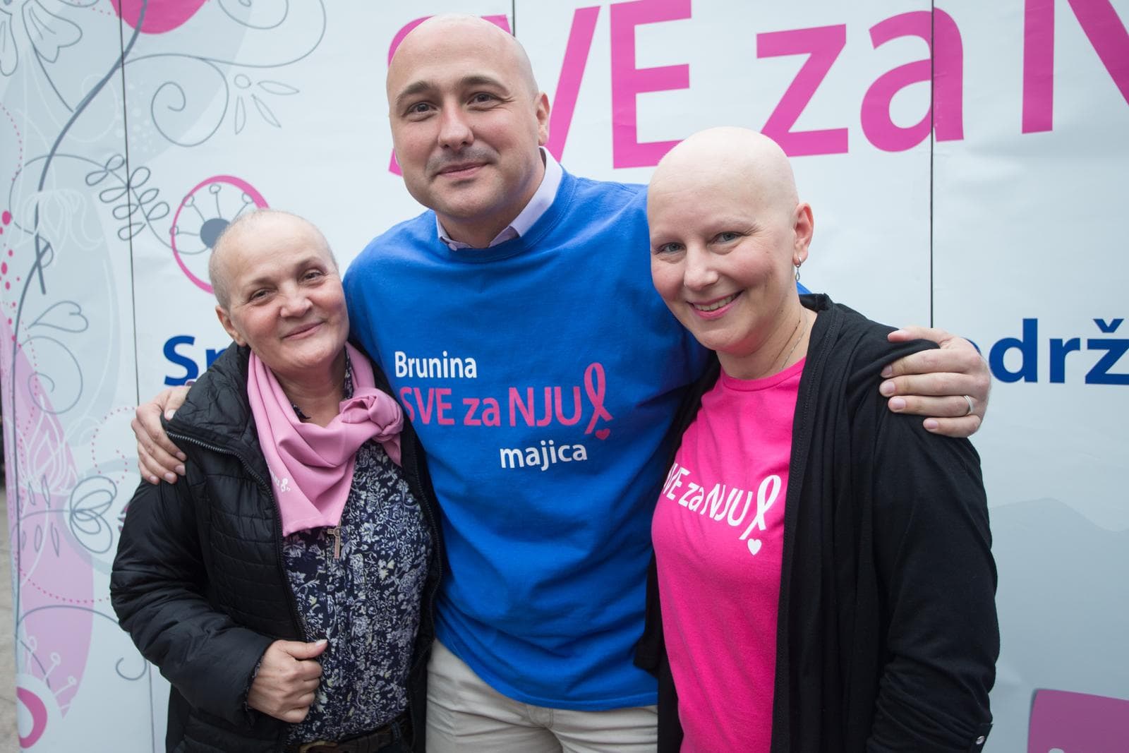 Šimleša s Kninske tvrđave nastavlja hodanje po planinama za pomoć oboljelima od raka