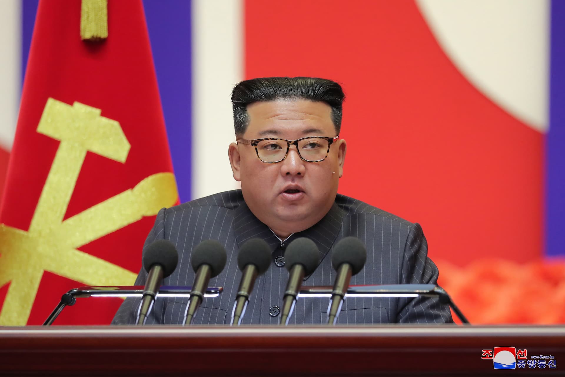 Kim Jong Un briljira, proglasio je 'očitu pobjedu' nad covidom