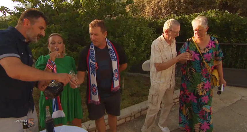 Gosti su domaćinu zamjerili uštogljenost, ali hrana im je bila super