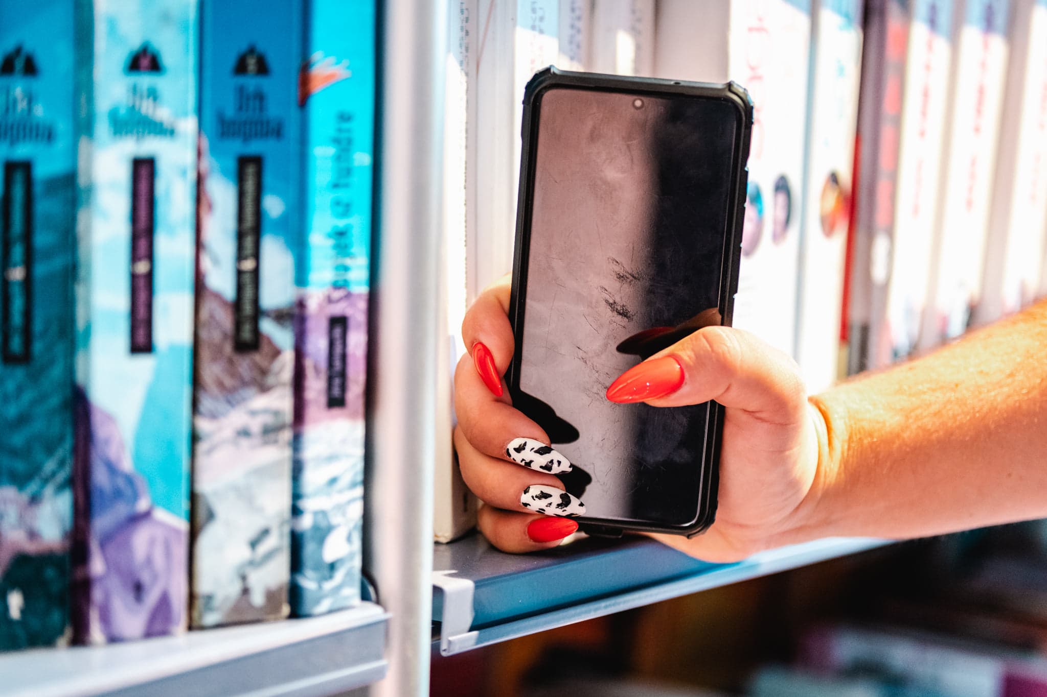 Više od pet milijarda mobitela ove će godine postati otpad 