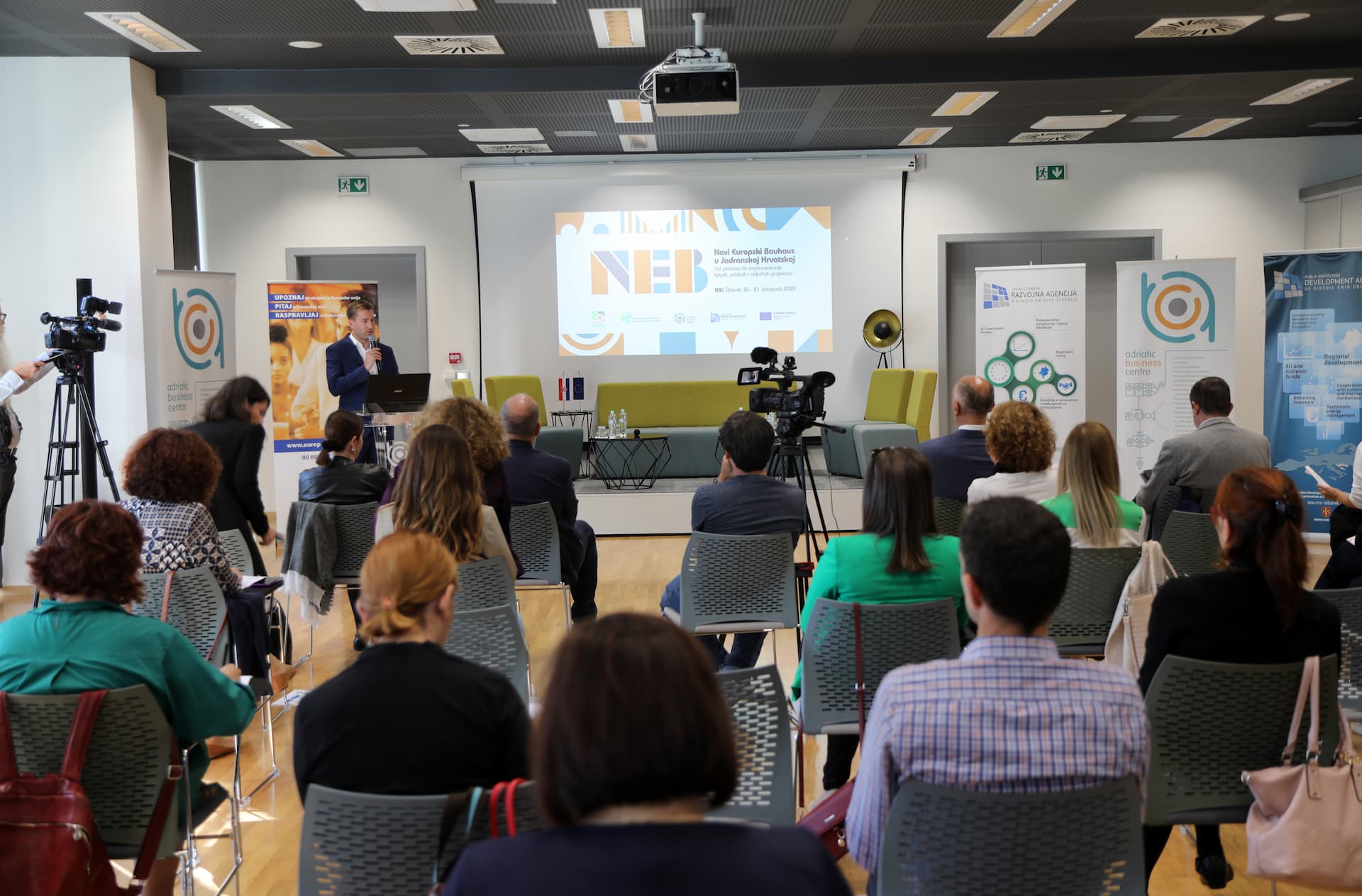Započela konferencija Novi Europski Bauhaus u Jadranskoj Hrvatskoj: 'Ovaj projekt objedinjuje gospodarstvo, ekonomiju i umjetnost' 