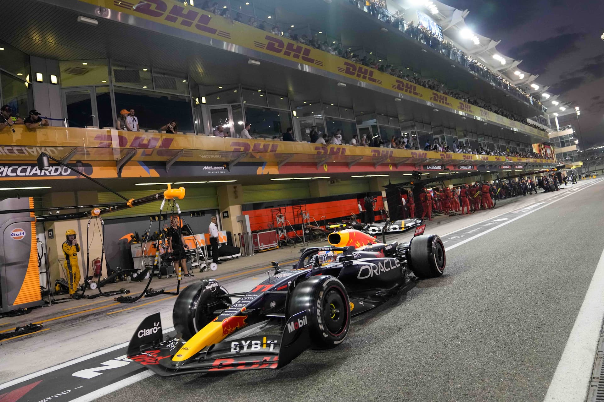 Verstappen pobjedom potvrdio F1 naslov, Leclerc drugi