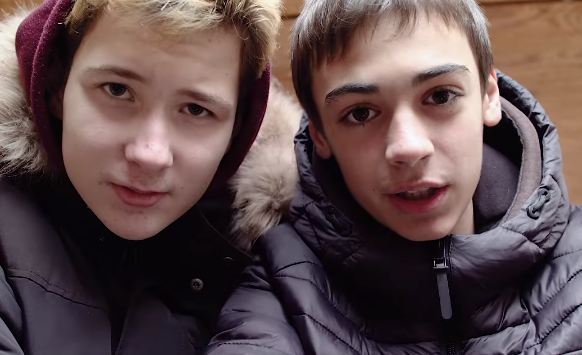Mladi šibenski glumci Mauro i Franko u svom stilu najavili kino distribuciju 'Garbure'