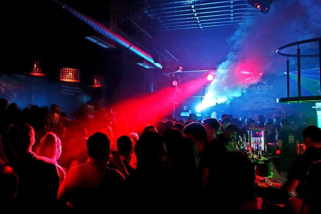 Ne propustite veliki božićni koncert u Inside night clubu uz Prljavo kazalište!