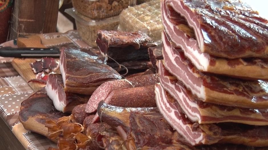 Nutricionisti upozoravaju: Ova hrana može začepiti vaše arterije 