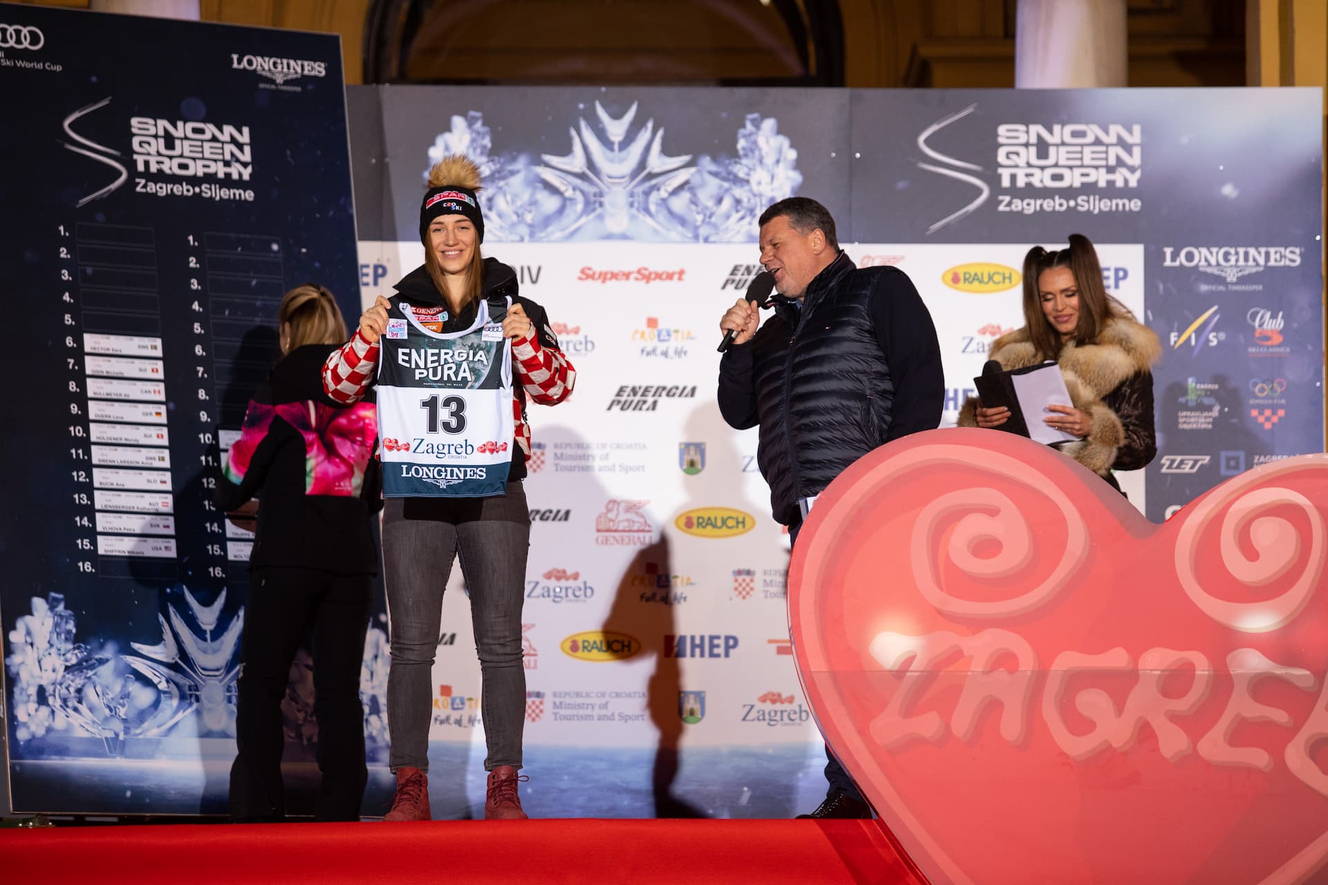 Danas prvi slalom Snježne kraljice, po gotovo proljetnim temperaturama!