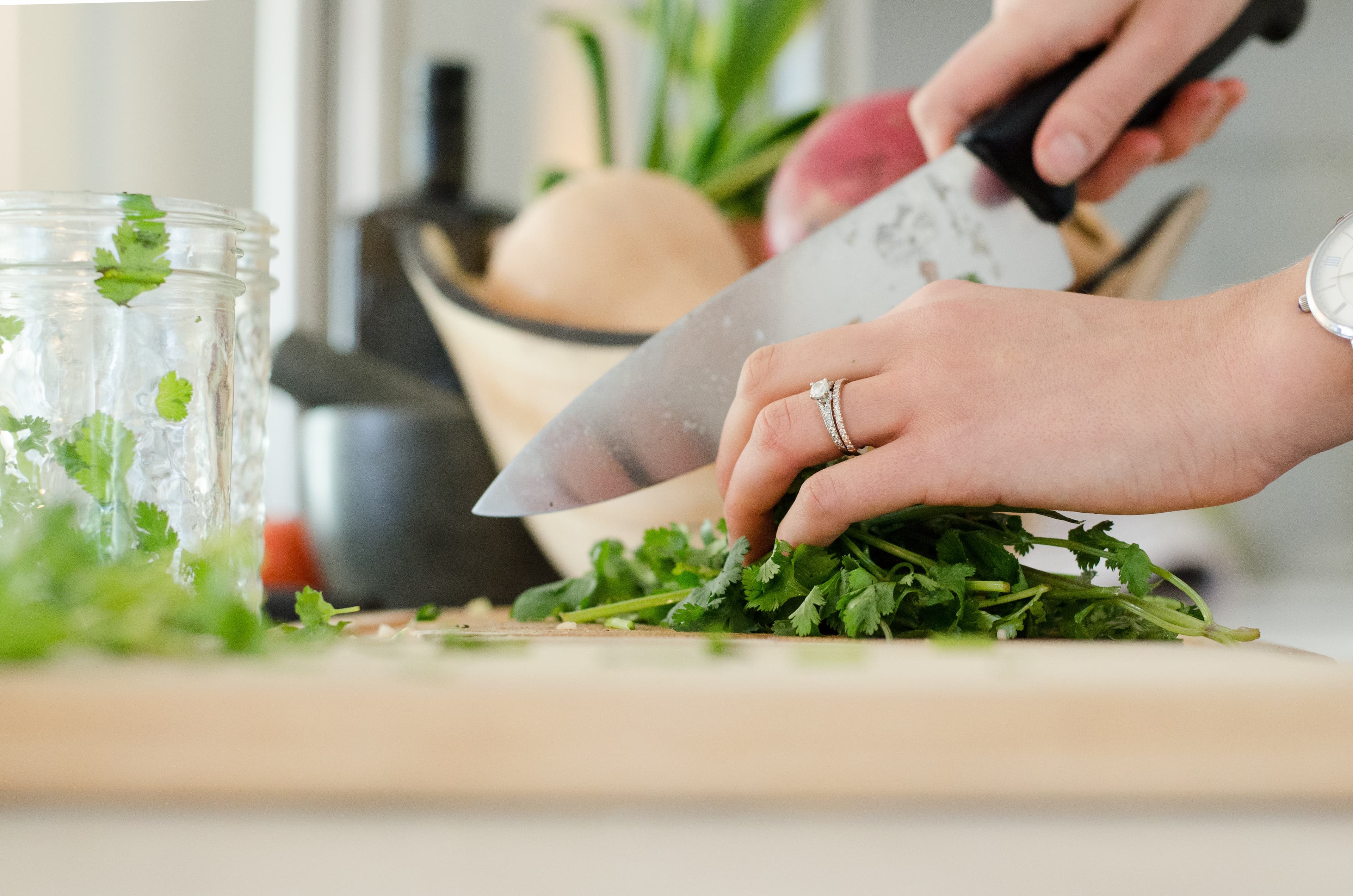Recept za tjesteninu s lukom i gljivama o kojoj svi pričaju