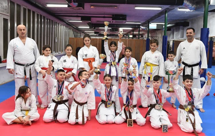 Karate klub 'Osvit' nagradio članove koji su 'proslavljali ime kluba'