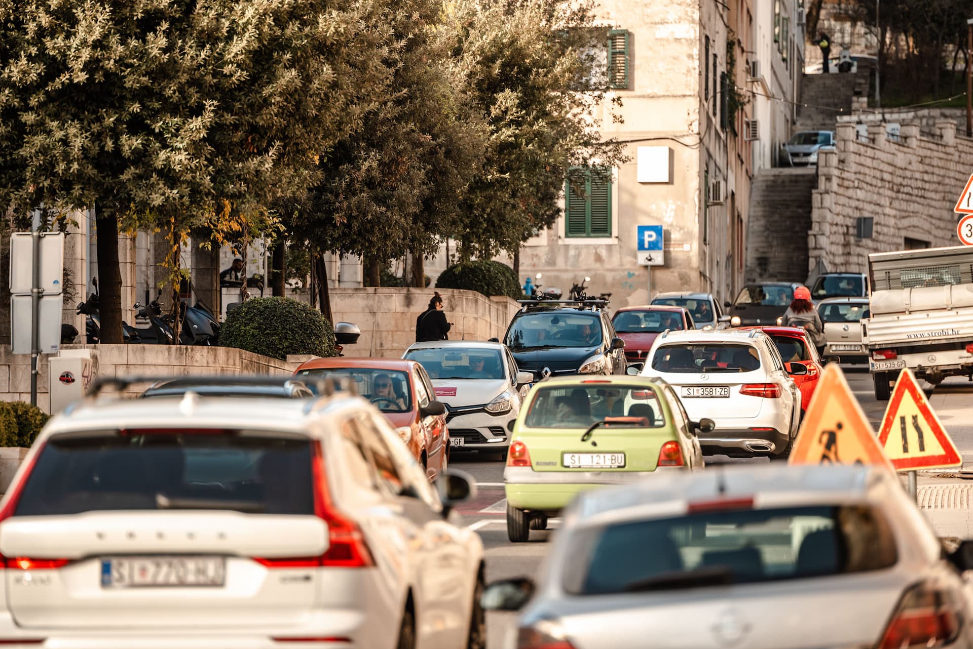 Policija vas može kazniti zbog otvorenih prozora na automobilu