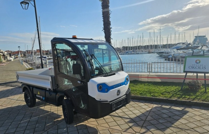 Novo električno vozilo za novu turističku sezonu u Vodicama