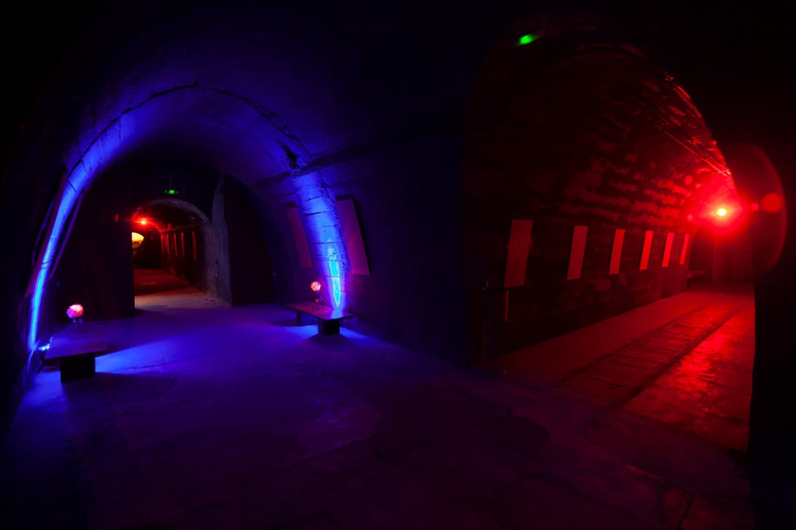 U Tunelu večeras DJ-ica iz Londona, izložba i super akcija na šanku 
