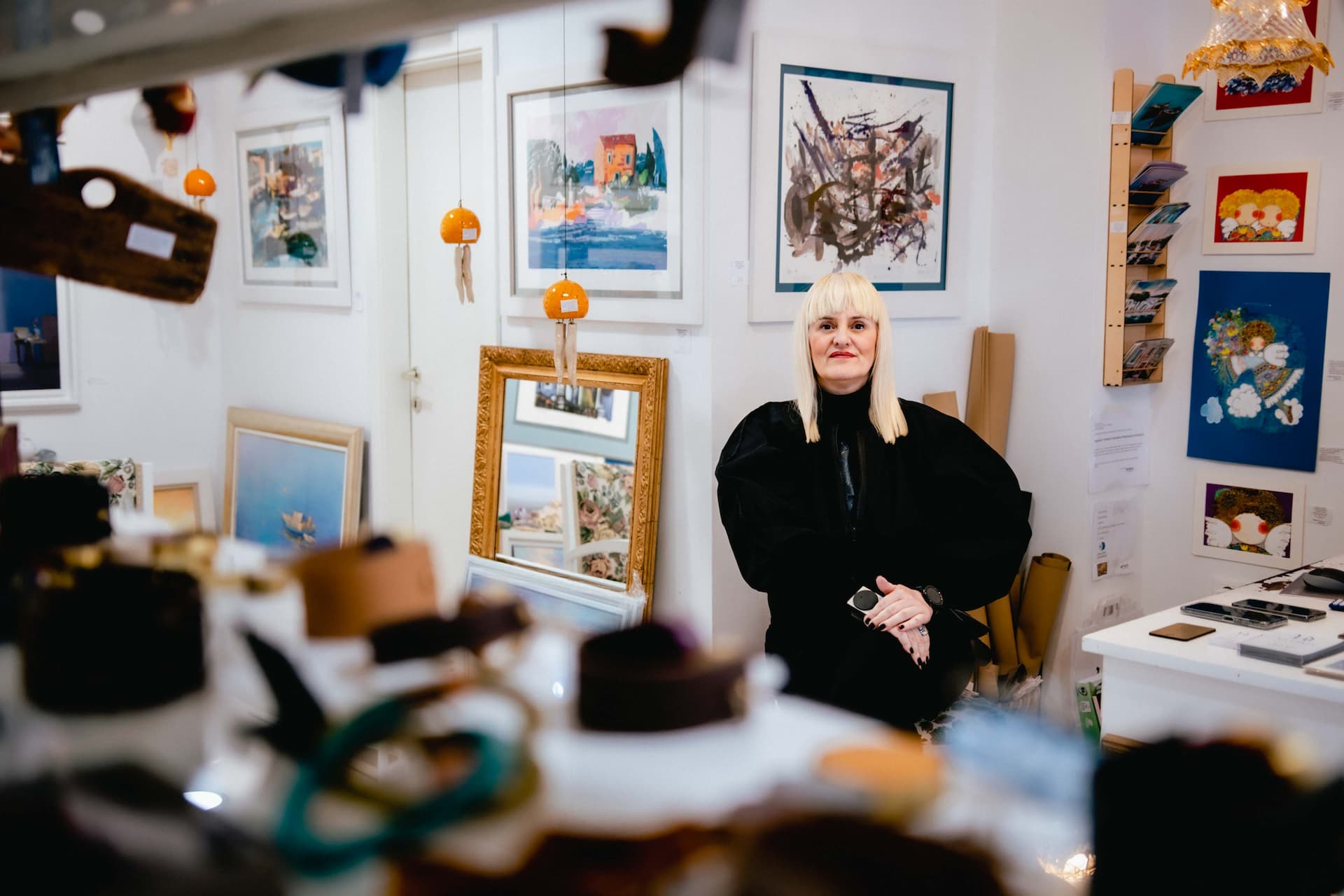 Proljeće u Galeriji Juraj Dalmatinac donosi slikarsku poetsku fantastiku po sniženoj cijeni