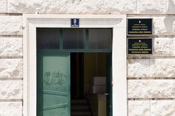 Kritike reforme: Ukidanje prireza usporit će razvoj i povećati ovisnost o državi 