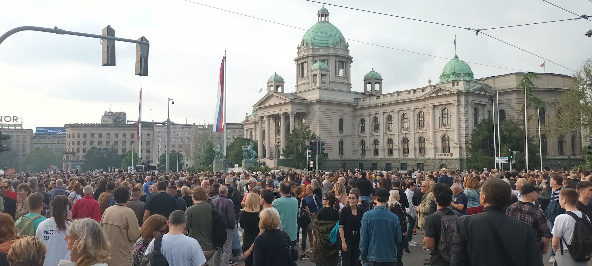 Središte Beograda blokirano još jednim masovnim građanskim prosvjedom