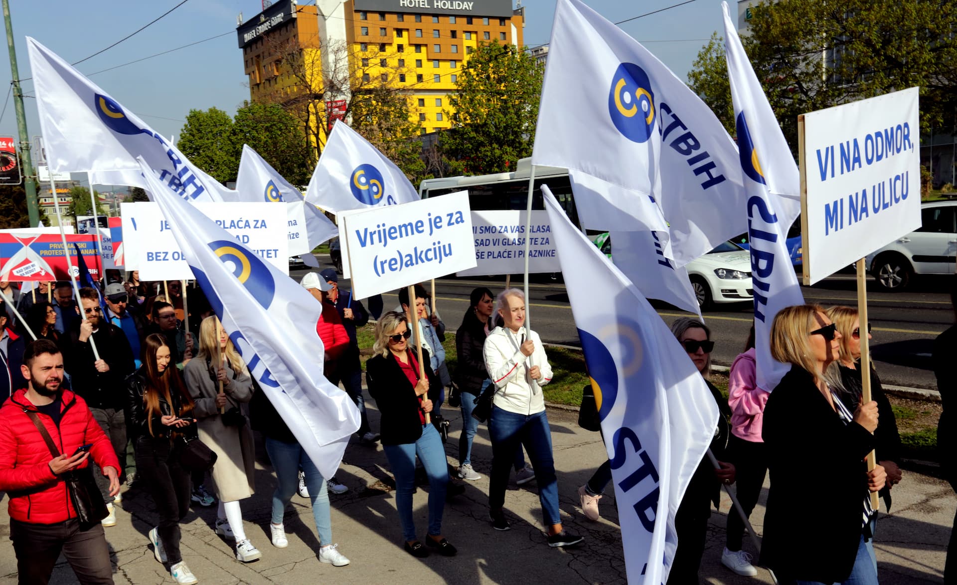 Tisuće ljudi na ulicama Sarajeva, prosvjeduju zbog ubojstva mlade liječnice