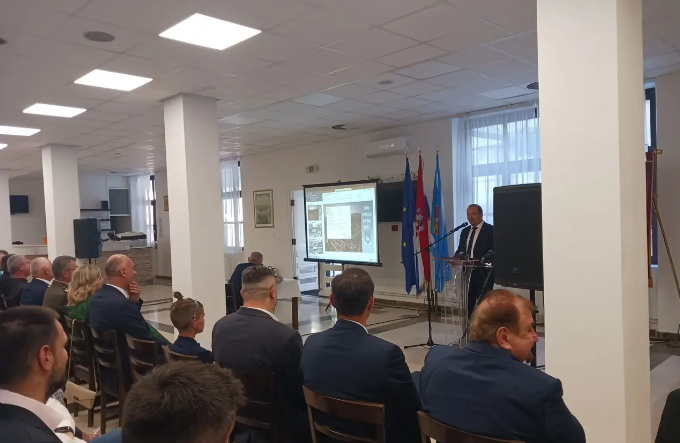Održana svečana sjednica GV Grada Knina: 'Danas je život ovdje bolji nego što je bio prije 10 godina' 