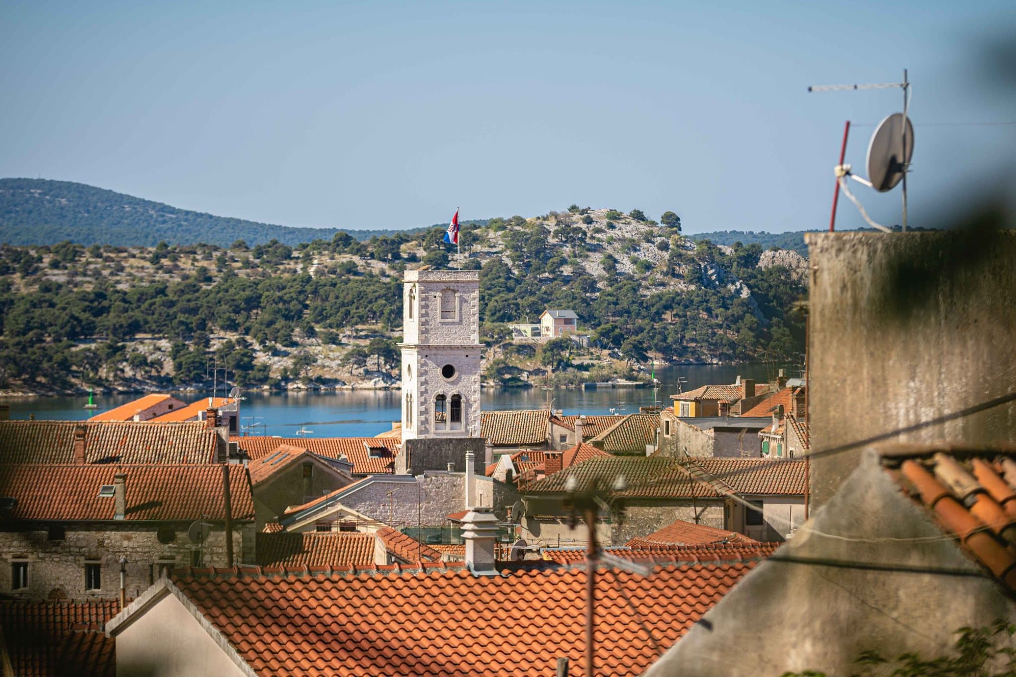 Sunčano i jako vruće za početak tjedna
