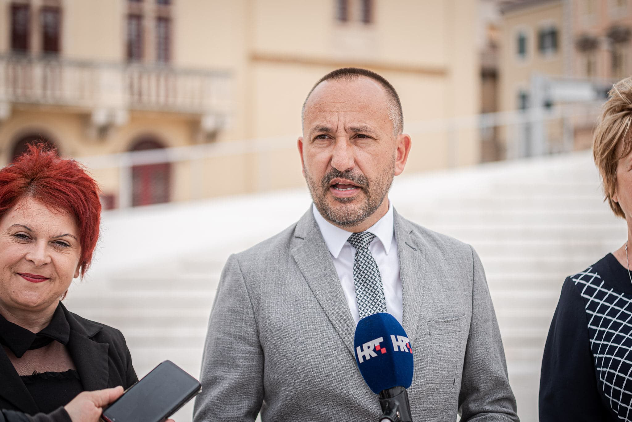 Hrvoje Zekanović prozvao čelnike Šibensko-kninske županije zbog Cesta Šibenik