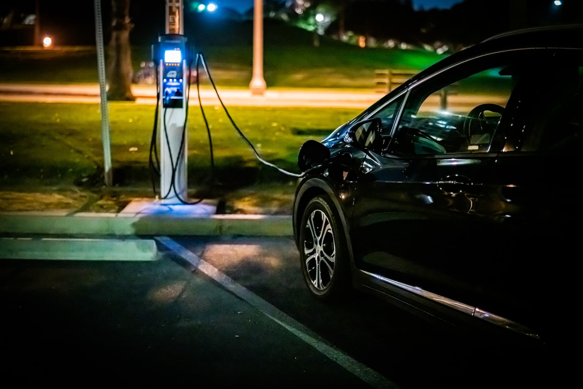 Još jedno poskupljenje: Petrol i HEP digli cijene punjenja za električna vozila