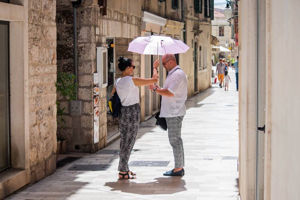 Sunčano, vruće i sparno