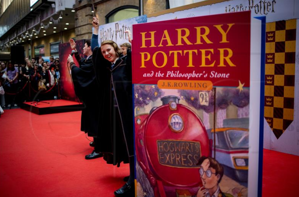 Knjiga o Harryju Potteru prodana za 10.500 funti 