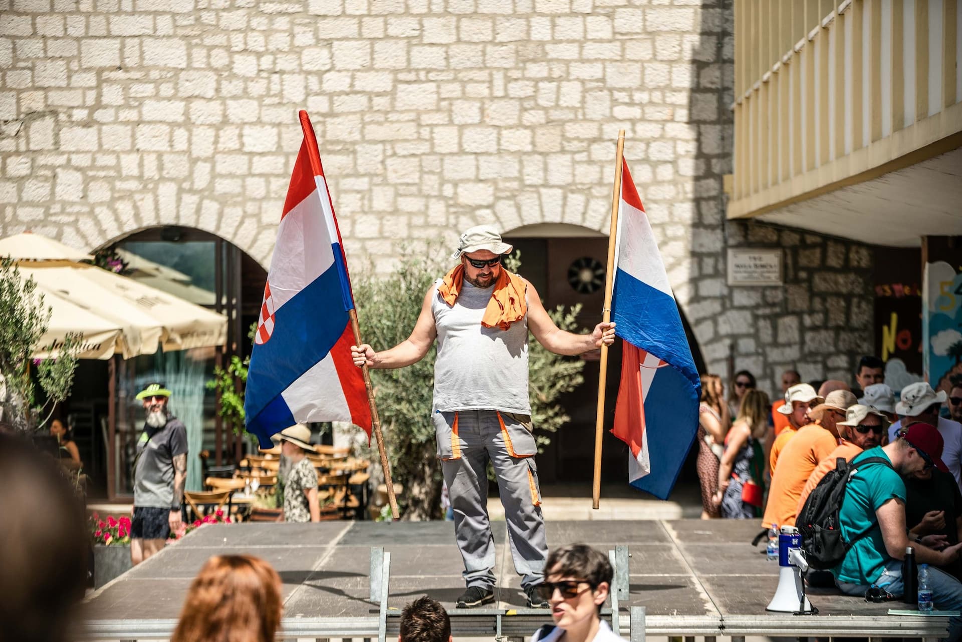 Kninski HDZ odgovara županu Jeliću: 'Ne stojimo iza organizacije štrajka djelatnika Cesta Šibenik!'