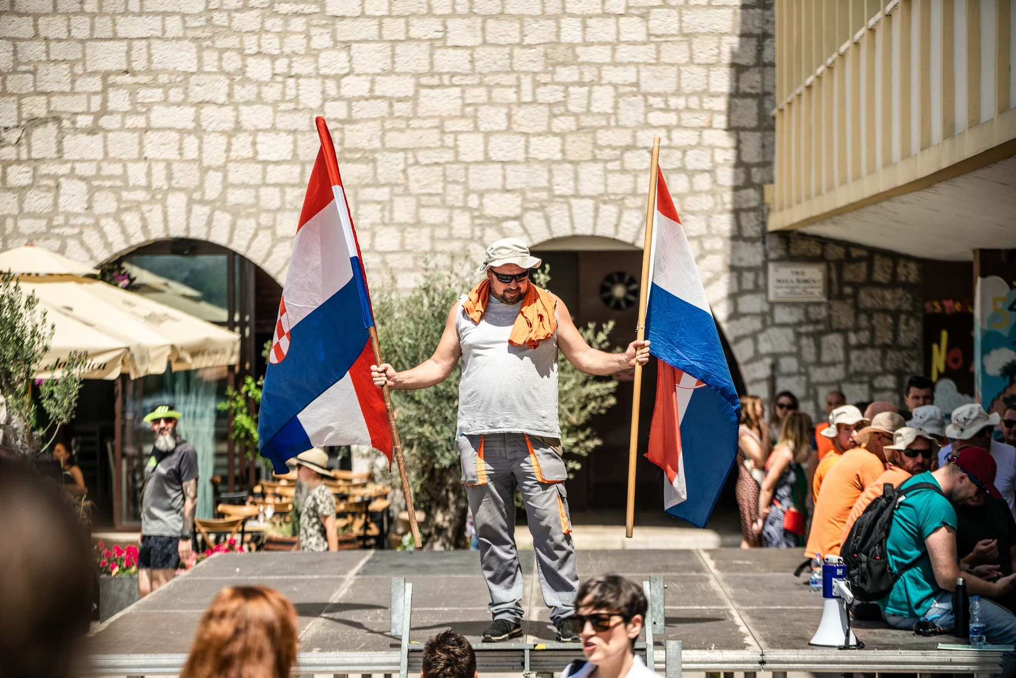 Kninski HDZ odgovara županu Jeliću: 'Ne stojimo iza organizacije štrajka djelatnika Cesta Šibenik!'