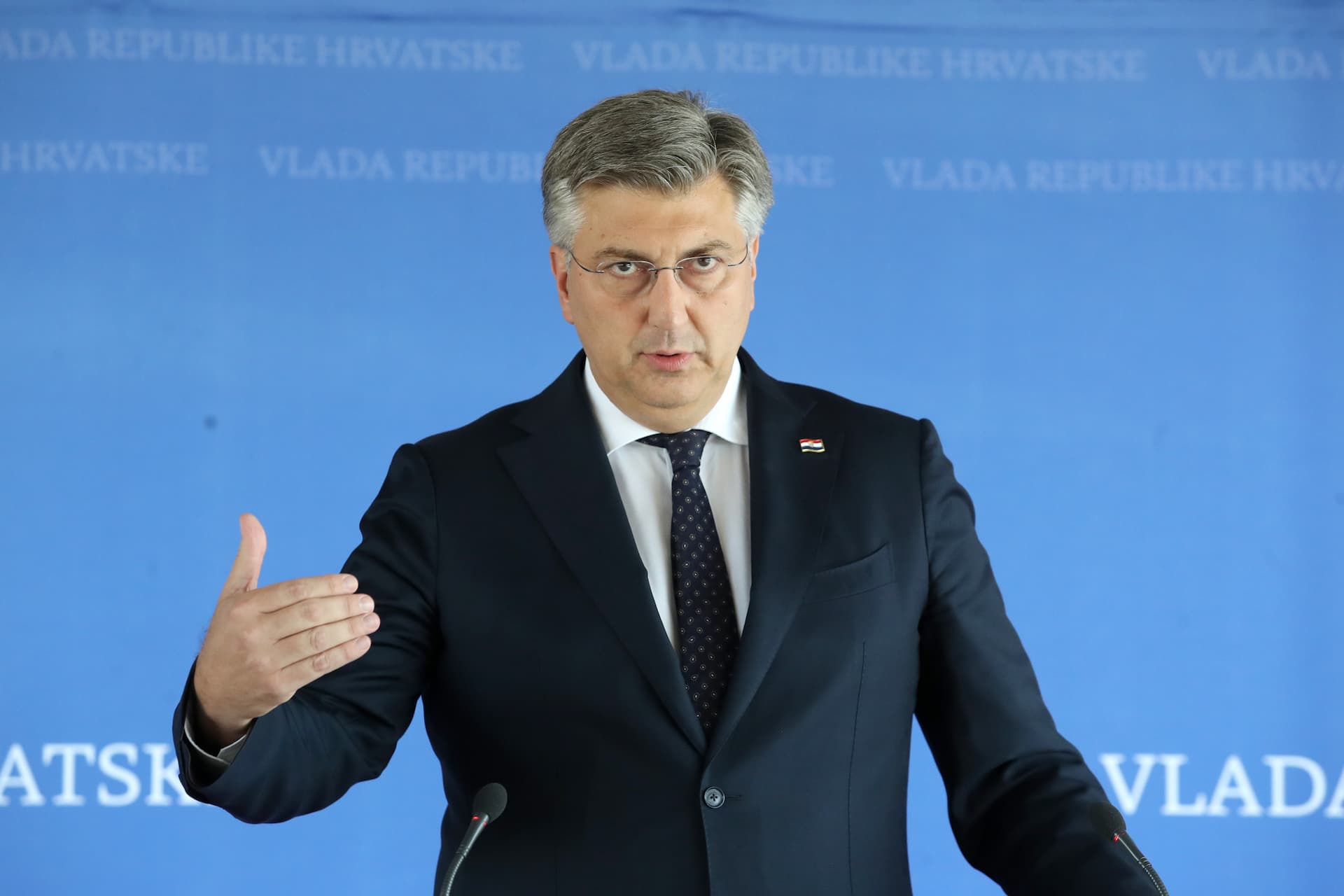Plenković: 'Zašto je susret Milanovića i Dodika bio tajna?'