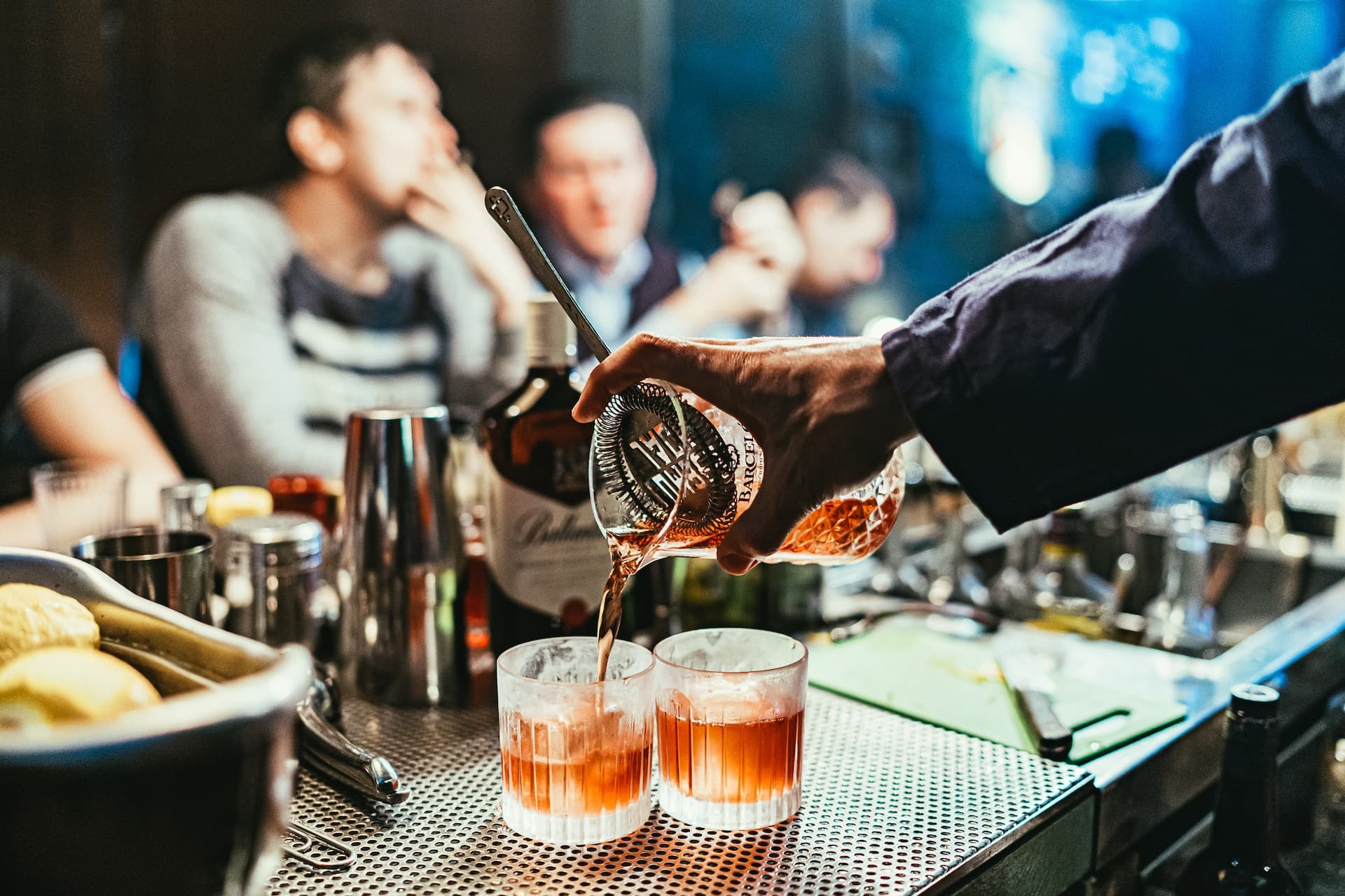 Generaciju Z sve manje zanima alkohol: Je li postalo cool biti trijezan?