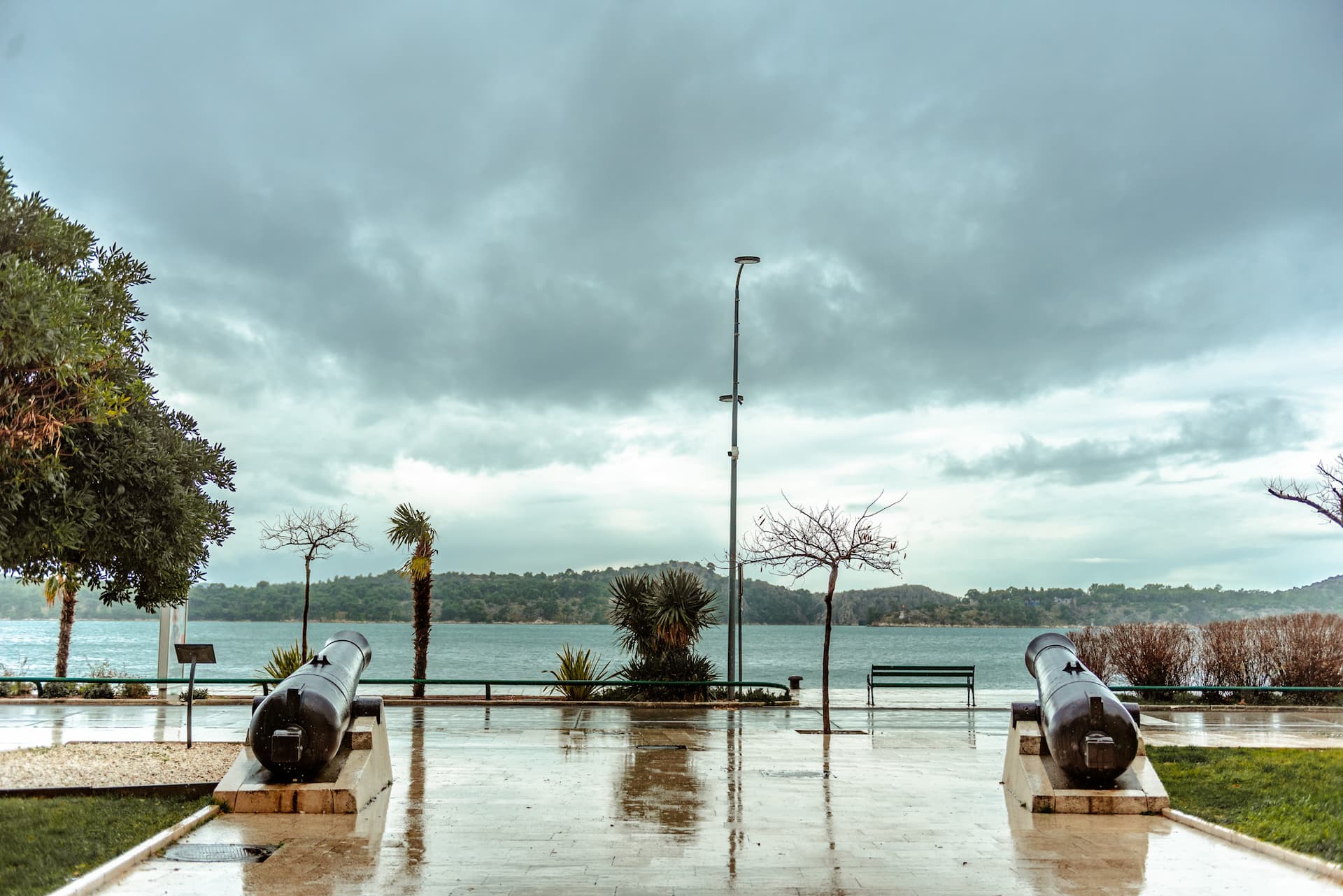 Stiže nevrijeme: U drugoj polovici dana čeka nas naoblačenje s kišom, pljuskovima i grmljavinom