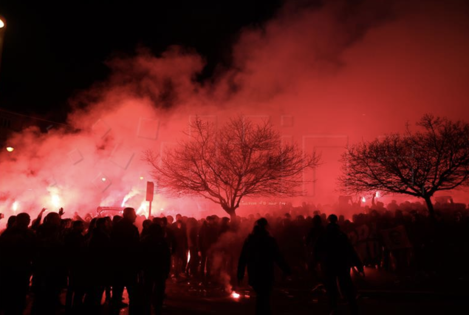 Kaos u Ateni: U sukobu Boysa i grčkih navijača nasmrt izboden 22-godišnji mladić