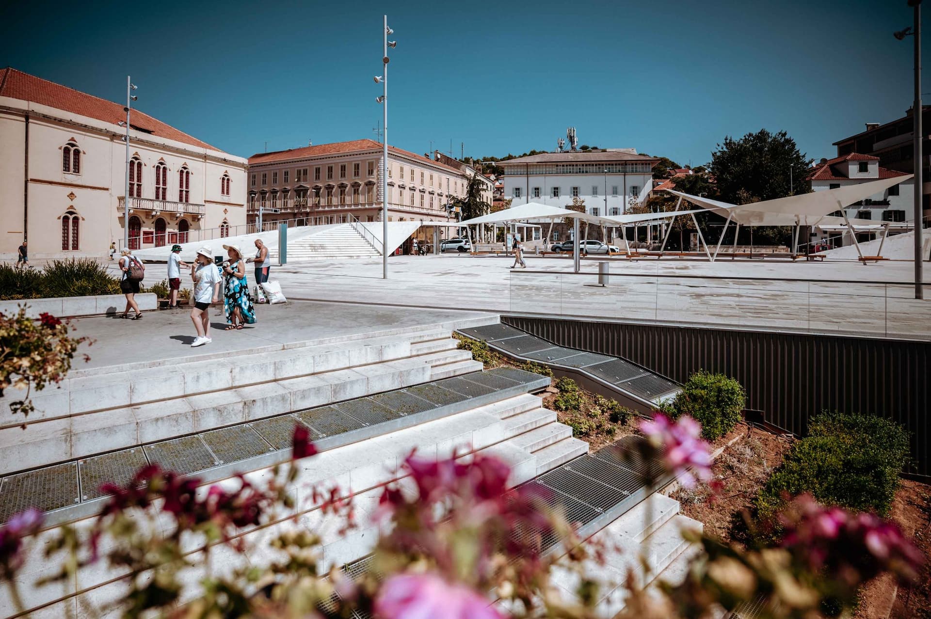 Nastavlja se sa suncem i vrućinama