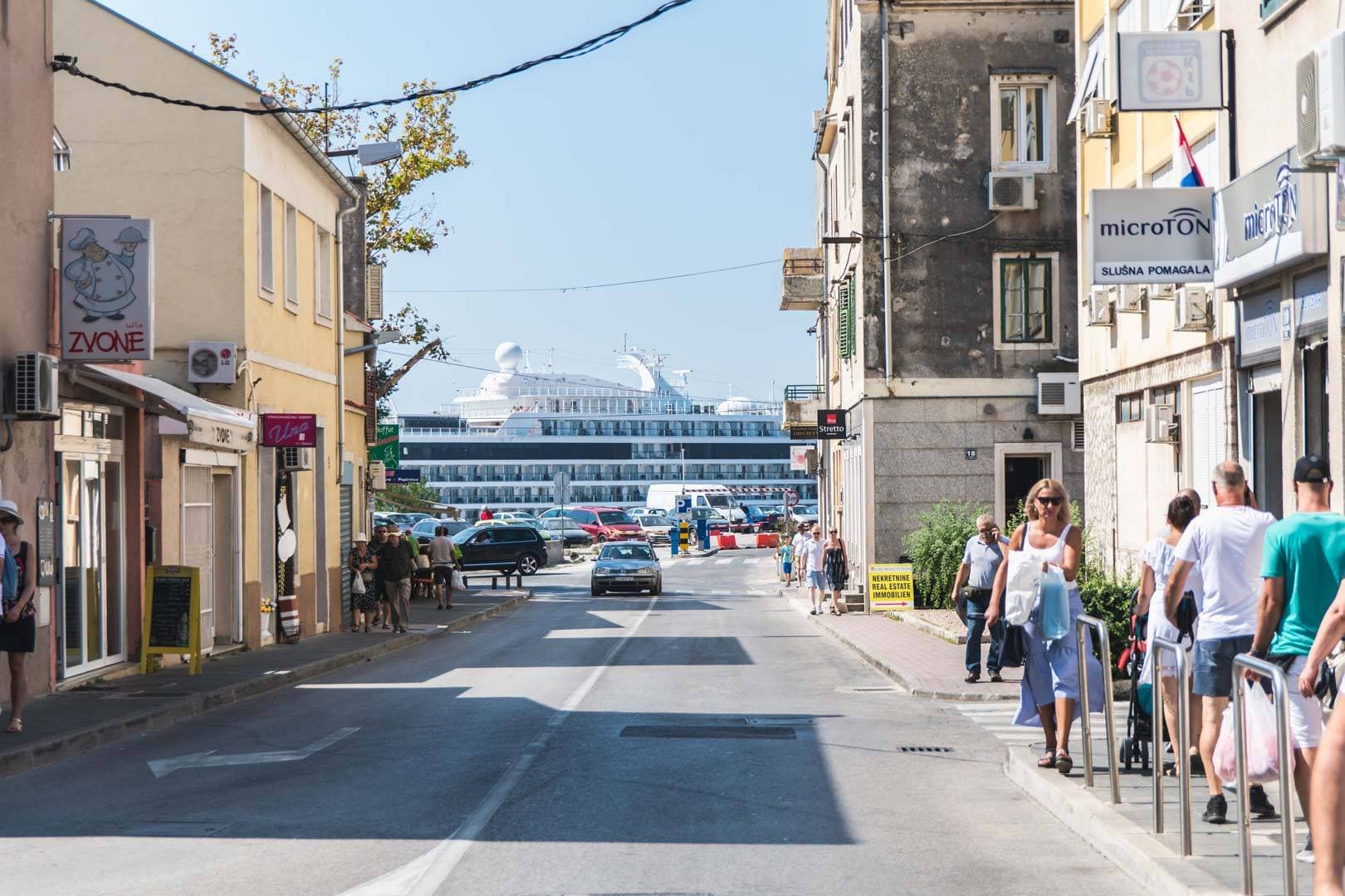 Manje putovanja stranih kruzera po Jadranu, ali s više putnika: Šibenik na šestom mjestu