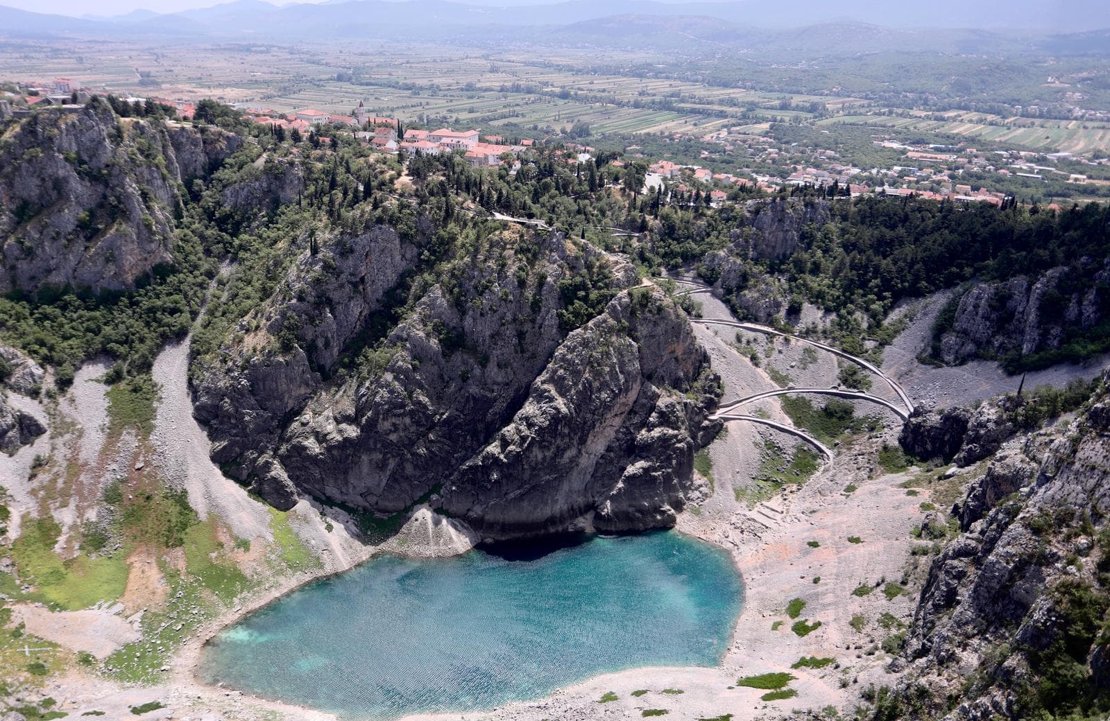 Geopark Biokovo-Imotska jezera uvršten na UNESCO-vu listu svjetskih geoparkova