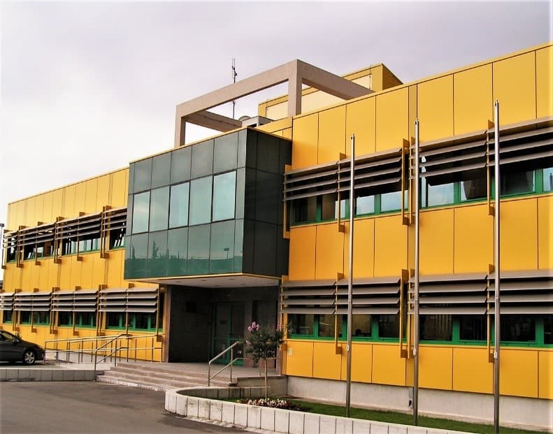 Ceste Šibenik traže električara  