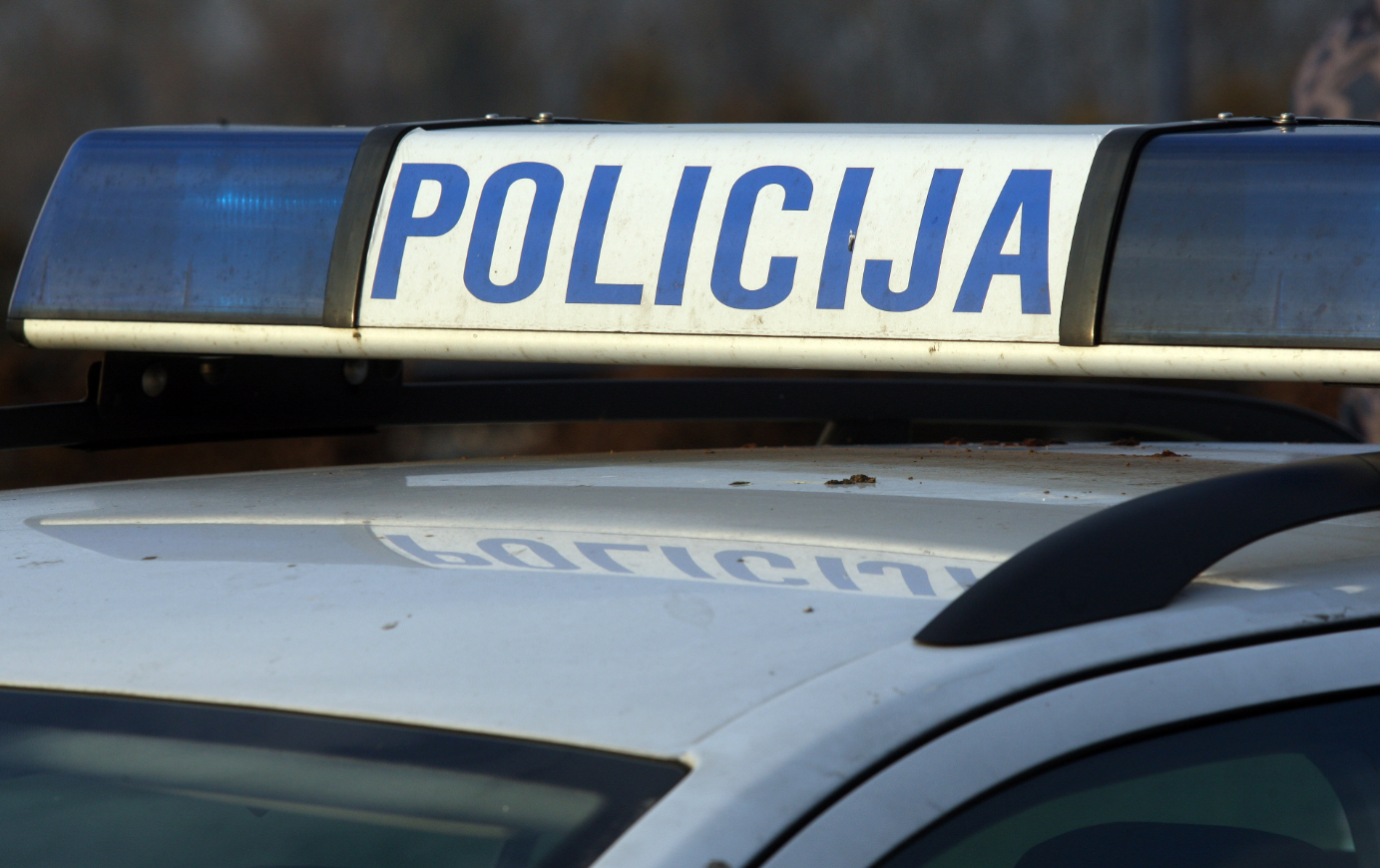 Uhićen razbojnik koji je iz zlatarnica odnio nakit vrijedan 140.000 eura 