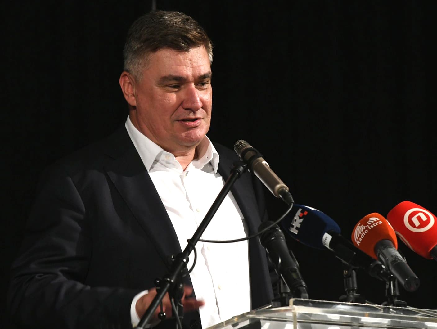Milanović: 'Lijepo je vidjeti kako hrvatska djeca u Kanadi uče hrvatski jezik'