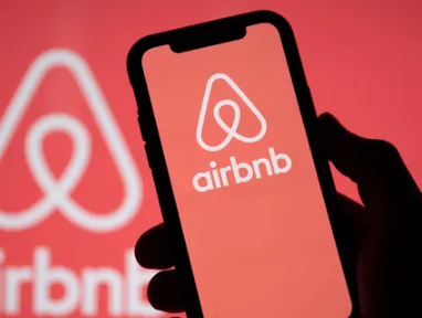 Airbnb će koristiti AI za provjeru vjerodostojnosti smještaja 