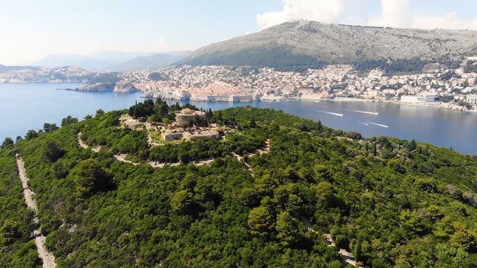 Nastavljena potraga za nestalim kajakašima kod Dubrovnika, blizu otoka Lokruma