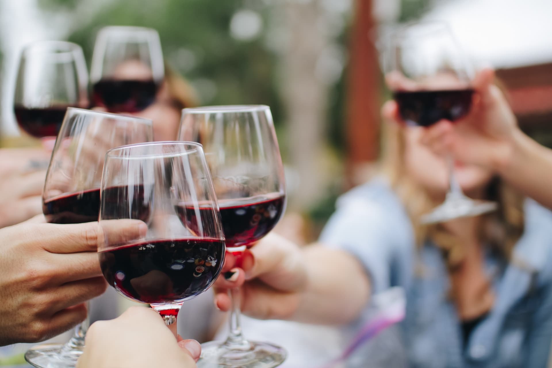 Znate li što je štetnije za crijeva, pivo ili vino?