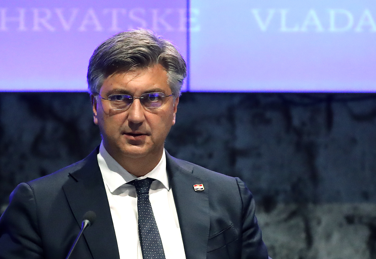 Plenković: Milanović u sprezi s oporbom namjerno propustio potpisati zakon 