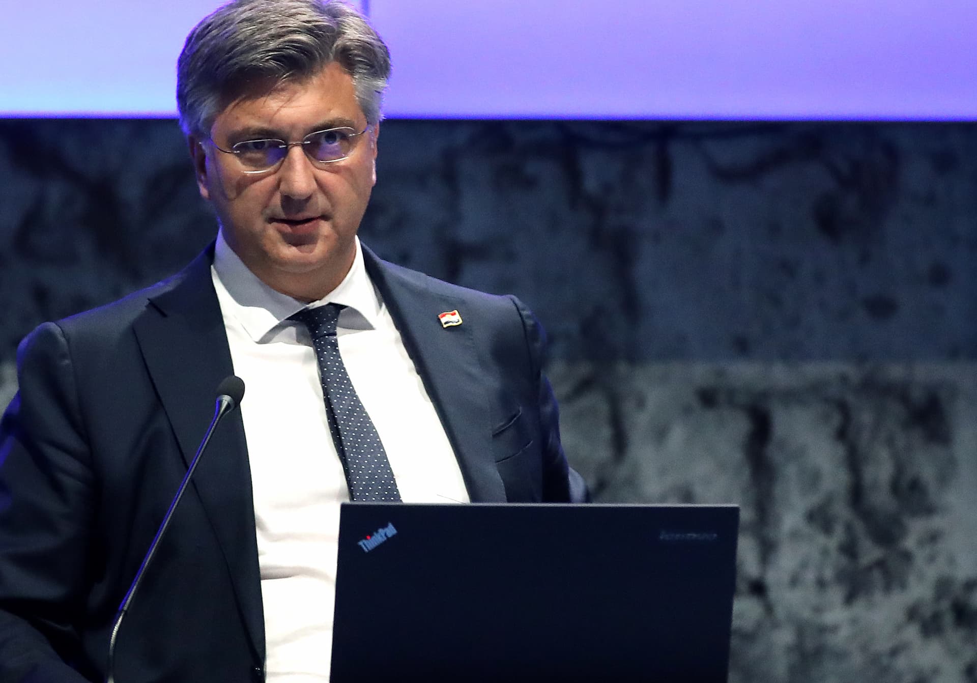 Premijer Plenković: 'Milanovićeva namjerna opstrukcija, poklonit ću mu tintu i nalivpero'