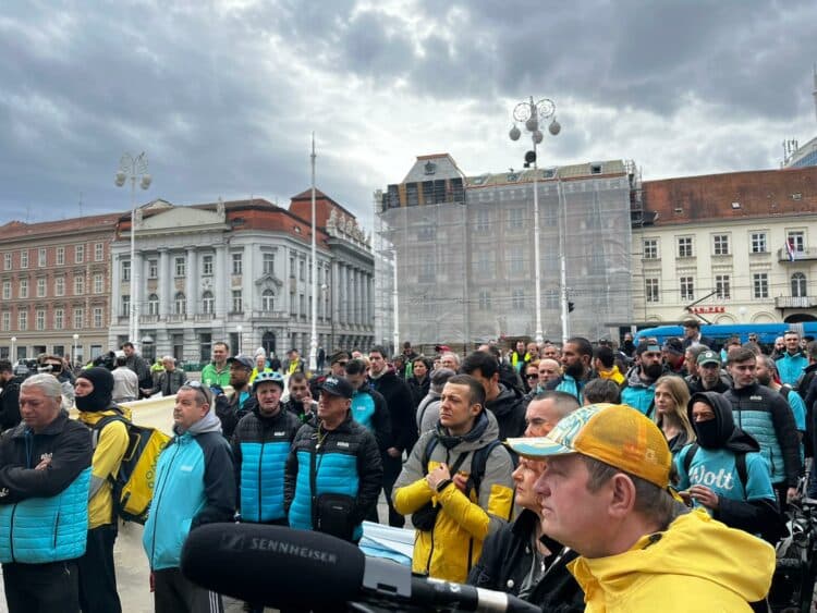Uvodi se obveza evidencije rada za dostavljačke i taksi aplikacije 